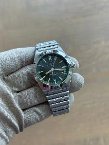 Breitling Chronomat GMT Limited Edition Giannis  40mm Way Under - Photo 2