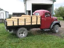 1948 REO SPEEDWAGON - Photo 3