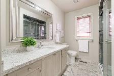 Room for rent near Mavis & Steeles - Photo 2