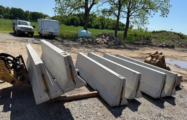 OPSD Concrete Traffic Barriers / Jersey Barriers RUSH delivery!