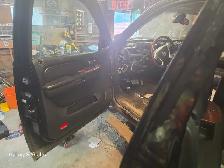 Free escalade parts - Photo 10
