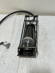 CCM Bicycle Foot Pump - Photo 4