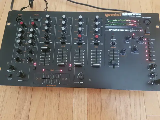 Gemini PS-727 Analog Preamp 6 line DJ Mixer Platinum Series