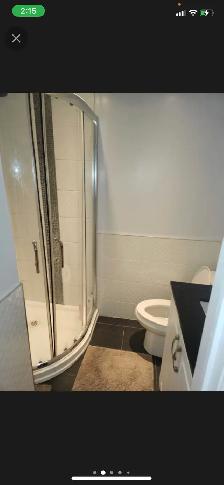 RENTING THREE ROOMS EVERYTHING INCLUDED $850 - Photo 2