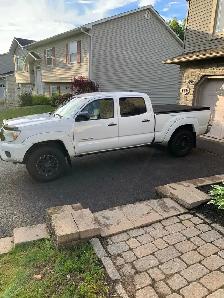 Tacoma 2012 Double Cab 4x4 - Photo 2
