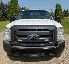 2015 FORD F250 XL SUPERCAB SERVICE BODY, LOW KMS - Photo 4