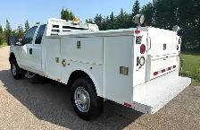 2015 FORD F250 XL SUPERCAB SERVICE BODY, LOW KMS - Photo 6