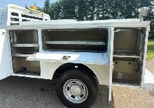 2015 FORD F250 XL SUPERCAB SERVICE BODY, LOW KMS - Photo 9