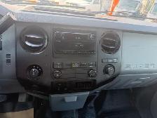 2015 FORD F250 XL SUPERCAB SERVICE BODY, LOW KMS - Photo 14