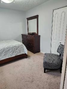 Fully Furnished Room for Rent. Barrhaven (Female Only) - Photo 4