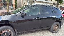 Nissan Rogue 2010 - AS IS - Photo 3