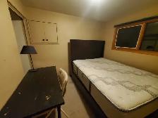 Brentwood room - minutes walk to LRT and U of C - Photo 4