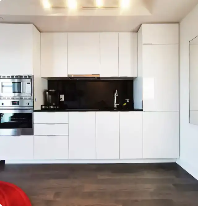 Studio  for rent in the heart of downtown Toronto.