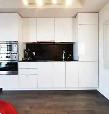 Studio  for rent in the heart of downtown Toronto.