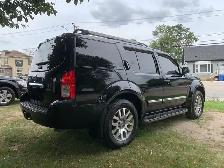 2012 Nissan Pathfinder LE 1 Owner Dealer Serviced from New Certi - Photo 6