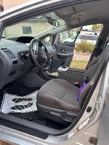 2012 Toyota prius v - Photo 6