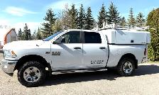 2015 RAM 3500HD SLT HEMI/CREWCAB/SERVICE CANOPY/LADDER RACKS - Photo 2