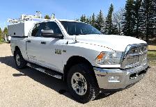 2015 RAM 3500HD SLT HEMI/CREWCAB/SERVICE CANOPY/LADDER RACKS - Photo 5