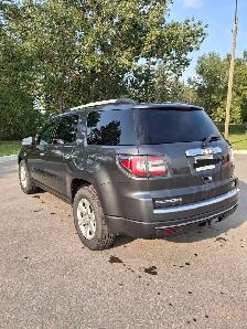 2014 GMC ACADIA AWD 8 SEATER - Photo 3