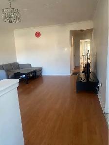 One Private Room Is Available For RENT On Main Floor Of A House - Photo 3