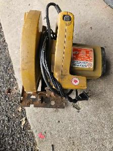 Black & Decker 7-1/4 Inch Circular Saw - Photo 4