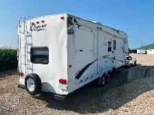 Keystone cougar fifth wheel camper - Photo 2