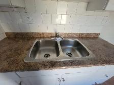 Large bright 1 bedroom apt in safe quiet house - Photo 5