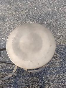 3 metal swivel adjustable stools - Photo 6