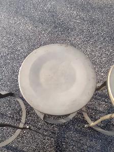 3 metal swivel adjustable stools - Photo 8