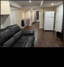 Shared room for rent close to airport and mayfield plaza - Photo 6