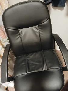 black chairs , move up down ,swirvel,  recline, very comfortable