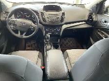 2018 Ford Escape SE 4WD Low Kilometer, Local Trade, Heated Seats - Photo 28