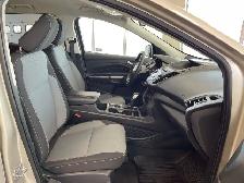 2018 Ford Escape SE 4WD Low Kilometer, Local Trade, Heated Seats - Photo 31