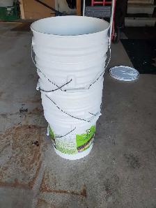 5 Gallons empty paint buckets for sale