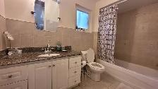 Spacious 3 Bed portion for rent, available from Sept 1st 2026 - Photo 7