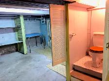 5 1/2 ground floor with 1.5 bathrooms, available October 1st - Photo 7