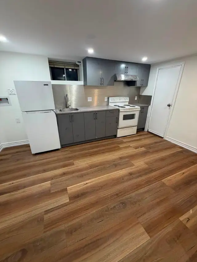 RENOVATED TWO BEDROOM BASEMENT - SCARBOROUGH