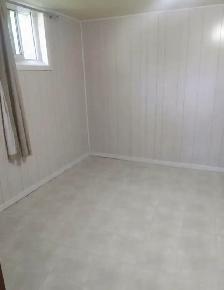1 Bedroom 1 Bath Bright  Basement Apartment - Prime Oakville - Photo 2