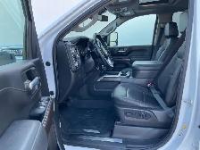 2023 GMC Sierra 3500HD - Photo 12