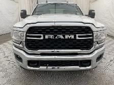 2024 Ram 3500 - Photo 2