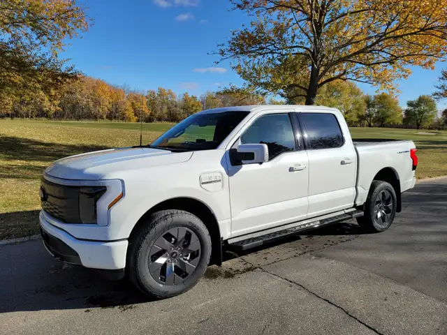 2022 Ford F-150 Lightning Lariat -- Private deal, No Tax