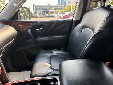 2017 Infiniti QX80 4WD 4dr 7-Passenger - Photo 9