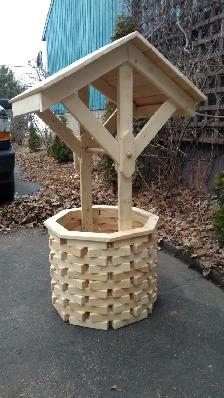 wooden wishing wells - Photo 2