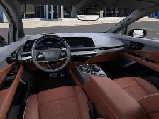 2027 Cadillac OPTIQ 4dr Premium Sport - Photo 18