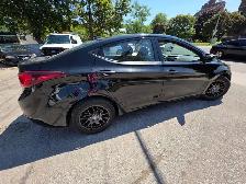 2016 Hyundai Elantra 4dr Sdn Auto GL - Photo 4