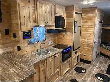 2027 Glacier Ice House Explorer 24' - Photo 7