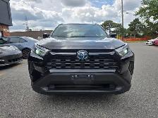 2022 Toyota RAV4 Hybrid XLE AWD - Photo 2