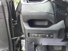 2022 Toyota RAV4 Hybrid XLE AWD - Photo 9