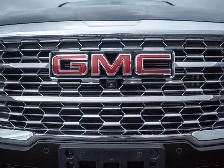 2024 GMC Terrain Denali - Power Liftgate | Cooled Front Seats - Photo 12
