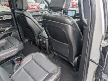 2020 Ford Explorer - Photo 16